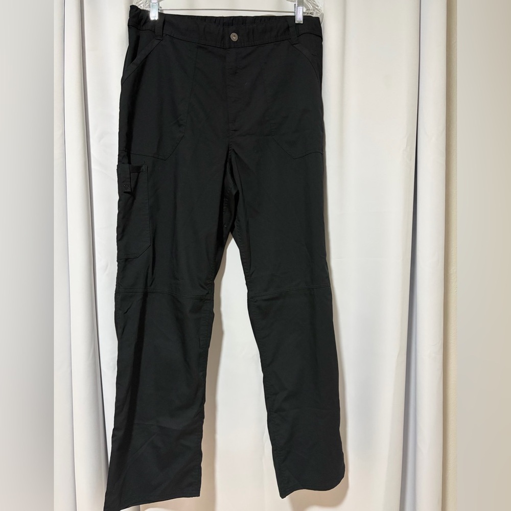 Cherokee Womens scrubs